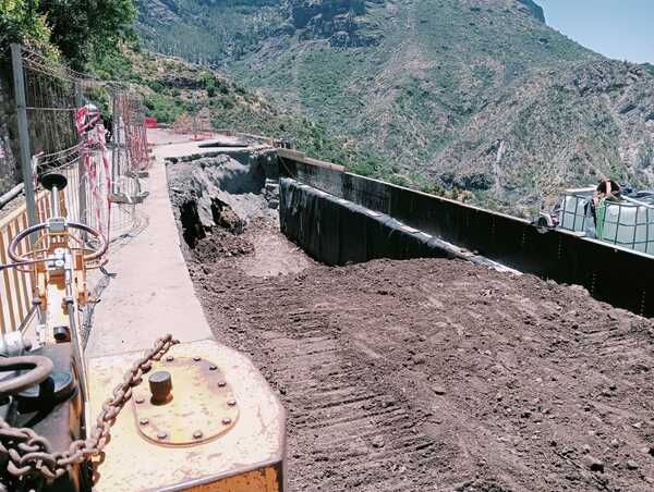 El Cabildo reabre la carretera de La Culata en Tejeda tras los daños de la borrasca Therese Obras de emergencia en La Culata, carretera GC-608