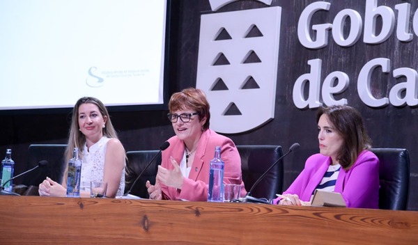 Canarias refuerza la prevención del maltrato a las personas mayores con nuevas herramientas de detección Inauguración de la Jornada