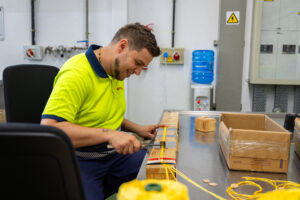 Aytami Afonso, trabajador del Centro Especial de Empleo de Envera en Gran Canaria