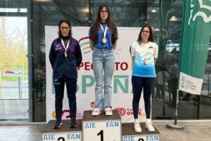 Laura Pérez, nadadora del Club Natación Las Palmas