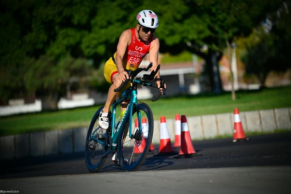El teldense Juan Francisco Hernández, subcampeón de España de triatlón paralímpico Juan Francisco Hernández subcampeón de España de triatlón paralímpico PTS3
