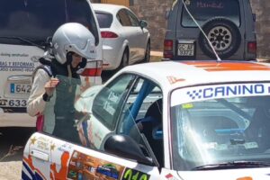 Shaila Santana, copiloto del Club Deportivo Sin Barreras Driving