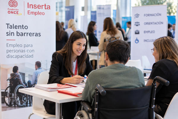 ¿Buscas empleo? Inserta ofrecerá orientación, formación y acceso a ofertas en Tenerife Empleo para personas con discapacidad en Tenerife en una feria de empleo
