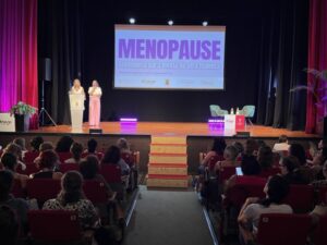 Arucas aborda la menopausia desde la salud, la igualdad y el bienestar de las mujeres 3 Beatriz Herrera Suárez reivindica la igualdad en la jornada sobre menopausia en Arucas